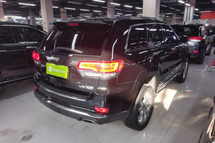 Used Jeep Grand Cherokee 2014 3.0L Flagship Zunyue Edition Rear Right 45 Deg