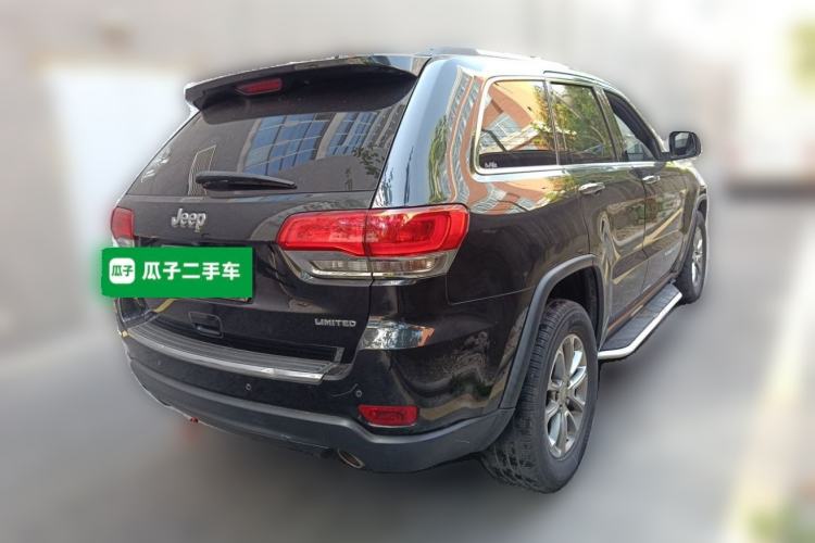 Used Jeep Grand Cherokee  Rear Right 45 Deg