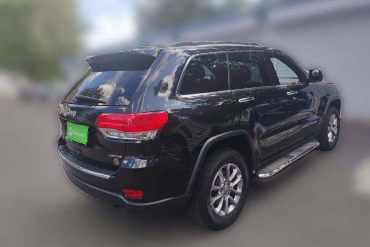 Used Jeep Grand Cherokee 2014 3.6L Elite Navigation Edition Rear Right 45 Deg
