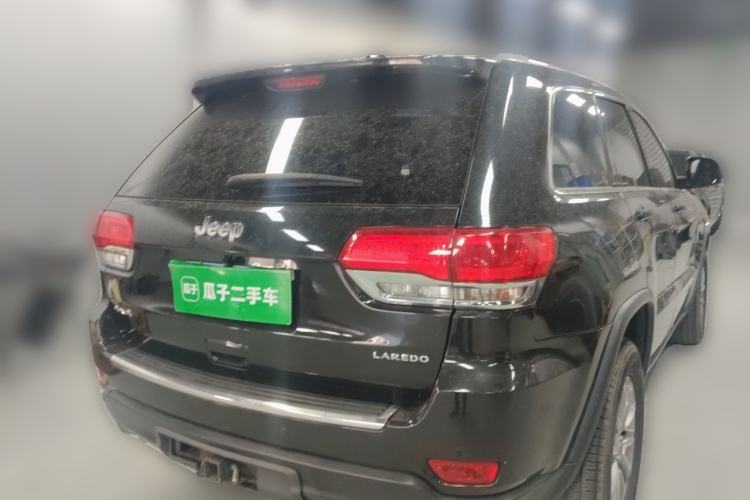 Used Jeep Grand Cherokee 2014 3.6L Comfort Navigation Edition Rear Right 45 Deg