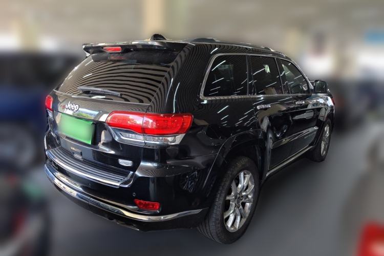 Used Jeep Grand Cherokee 2014 3.0L Flagship Zunyue Edition Rear Right 45 Deg