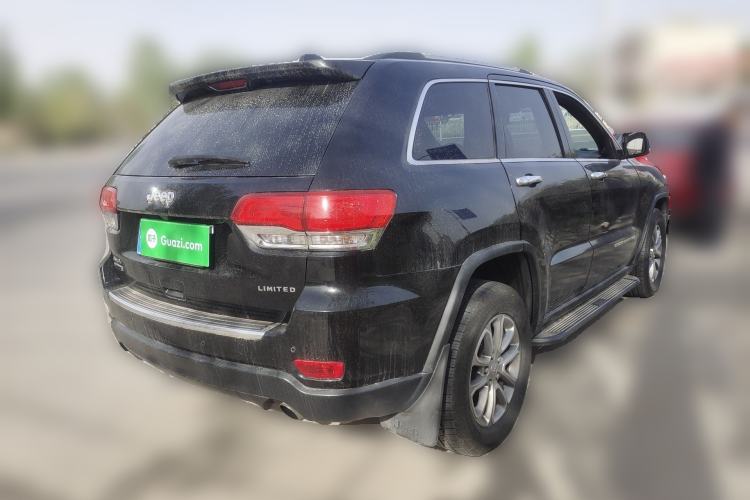 Used Jeep Grand Cherokee 2014 3.0TD Diesel Comfort Navigation Version Rear Right 45 Deg