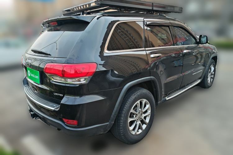 Used Jeep Grand Cherokee 2014 3.0L Comfort Navigation Edition Rear Right 45 Deg