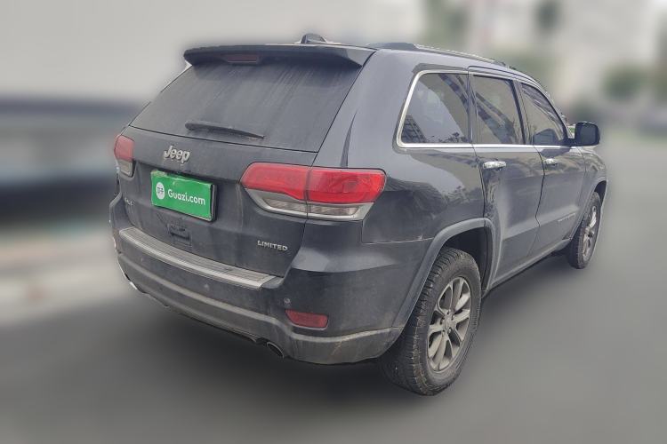 Used Jeep Grand Cherokee 2014 3.6L Elite Navigation Edition Rear Right 45 Deg
