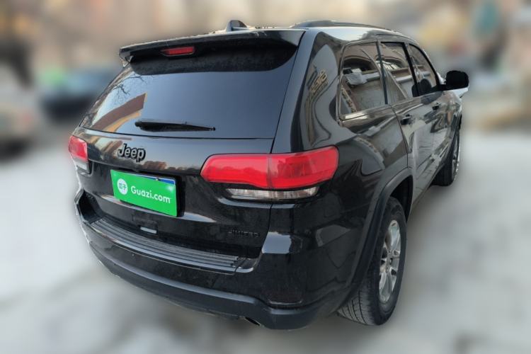 Used Jeep Grand Cherokee 2014 3.6L Elite Navigation Edition Rear Right 45 Deg