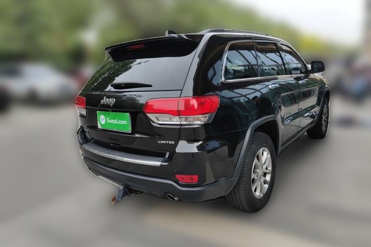 Used Jeep Grand Cherokee 2014 3.6L Elite Navigation Edition Rear Right 45 Deg