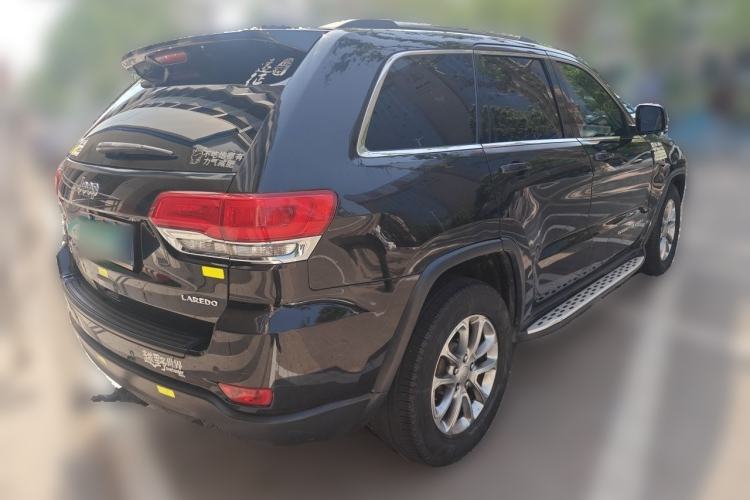 Used Jeep Grand Cherokee 2014 3.6L Comfort Navigation Edition Rear Right 45 Deg