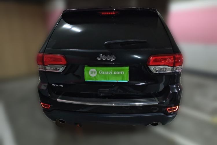 Used Jeep Grand Cherokee 2014 3.0L Comfort Navigation Edition Rear