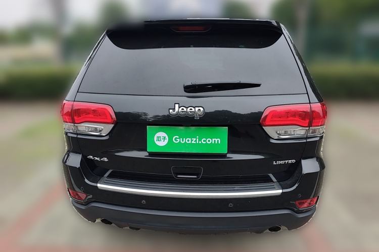Used Jeep Grand Cherokee 2014 3.6L Elite Navigation Edition Rear
