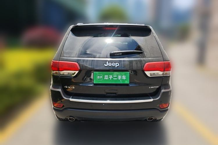 Used Jeep Grand Cherokee 2014 3.6L Elite Navigation Edition Rear