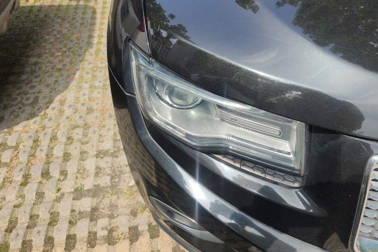 Used Jeep Grand Cherokee 2014 3.0L Comfort Navigation Edition Right Front Headlight