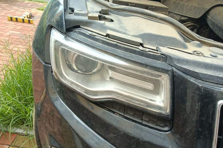 Used Jeep Grand Cherokee 2014 3.0L Comfort Navigation Edition Right Front Headlight