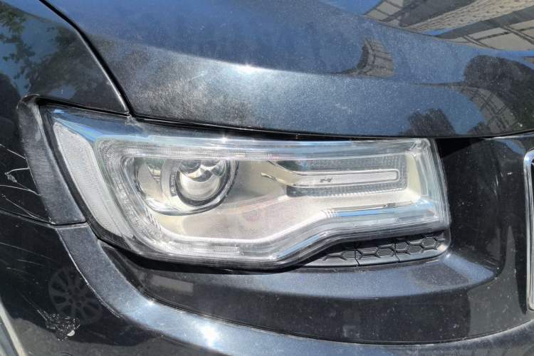 Used Jeep Grand Cherokee 2014 3.6L Elite Navigation Edition Right Front Headlight