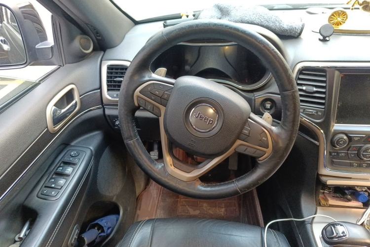 Used Jeep Grand Cherokee  Steering Wheel