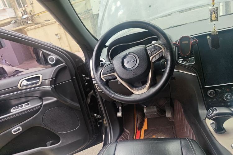 Used Jeep Grand Cherokee  Steering Wheel