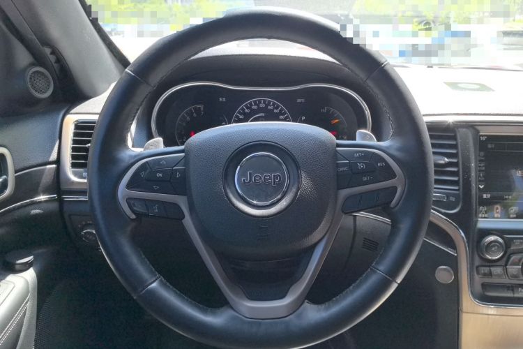 Used Jeep Grand Cherokee 2014 3.6L Elite Navigation Edition Steering Wheel