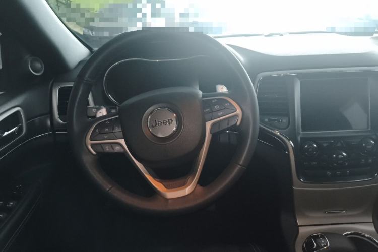 Used Jeep Grand Cherokee 2014 3.6L Elite Navigation Edition Steering Wheel