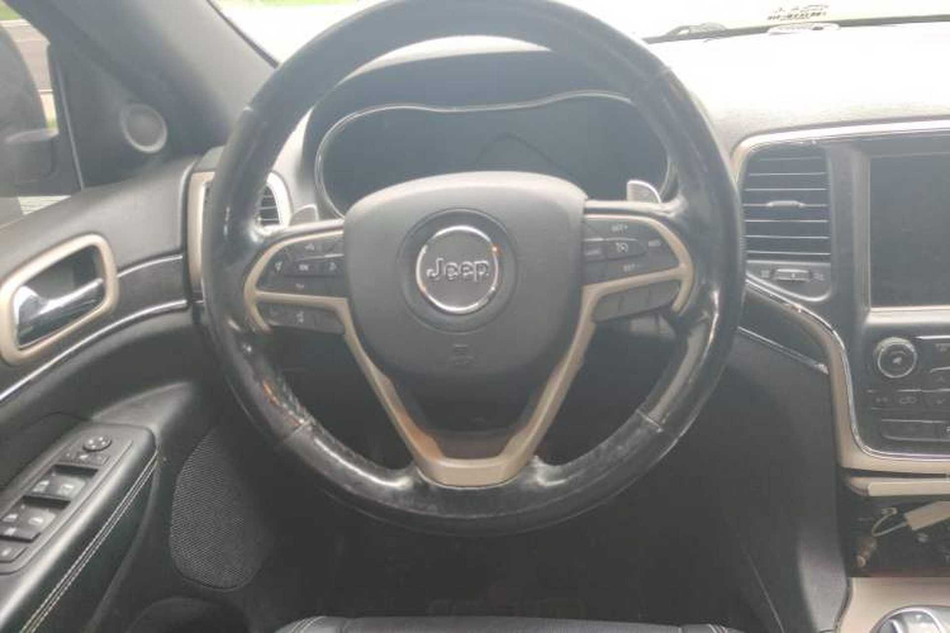 Used Jeep Grand Cherokee 2014 3.6L Elite Navigation Edition Steering Wheel