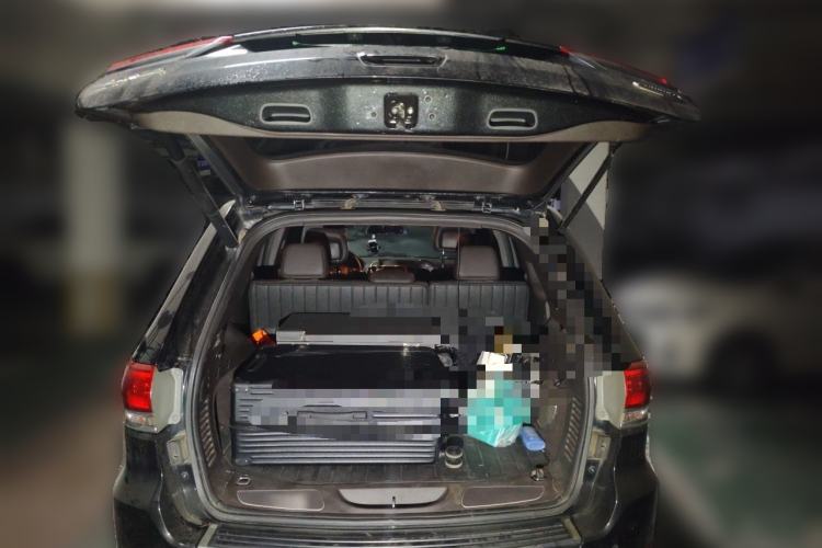 Used Jeep Grand Cherokee 2014 3.0L Flagship Zunyue Edition Trunk