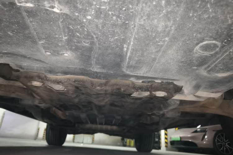 Used Jeep Grand Cherokee 2014 3.6L Elite Navigation Edition Chassis Front