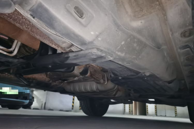 Used Jeep Grand Cherokee 2014 3.6L Elite Navigation Edition Chassis Front Left