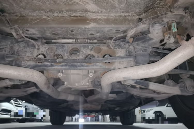 Used Jeep Grand Cherokee 2014 3.6L Elite Navigation Edition Chassis Rear