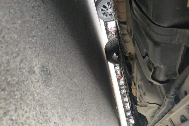Used Jeep Grand Cherokee 2014 3.6L Elite Navigation Edition Chassis Rear Right