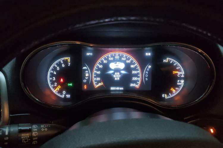 Used Jeep Grand Cherokee 2014 3.6L Elite Navigation Edition Instrument Cluster