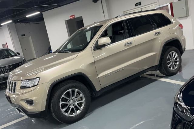 Used Jeep Grand Cherokee 2014 3.0L Comfort Navigation Edition