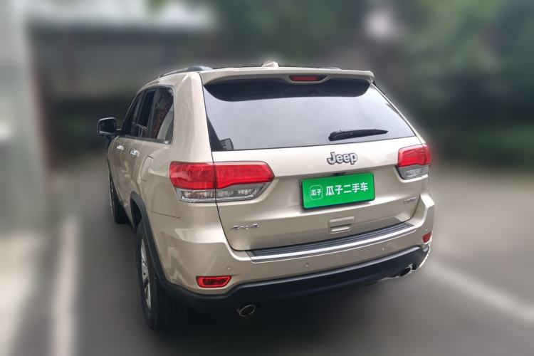 Used Jeep Grand Cherokee 2014 3.6L Elite Navigation Edition Rear Left 45 Deg