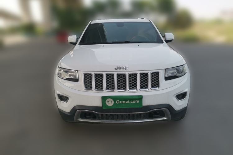 Used Jeep Grand Cherokee 2014 3.0L Comfort Navigation Edition Front