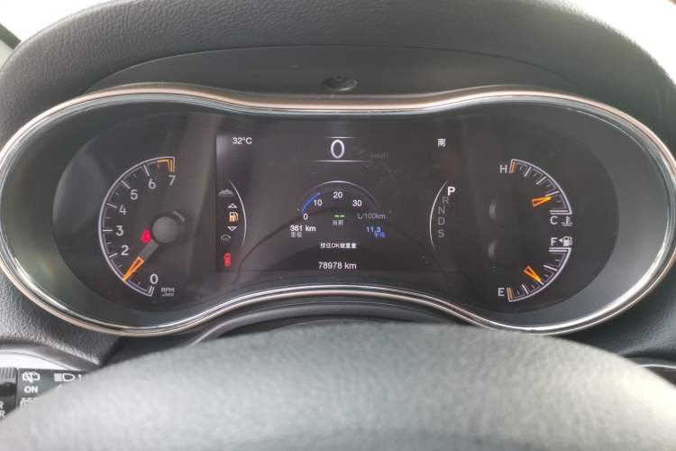 Used Jeep Grand Cherokee 2014 3.0L Comfort Navigation Edition Instrument Cluster