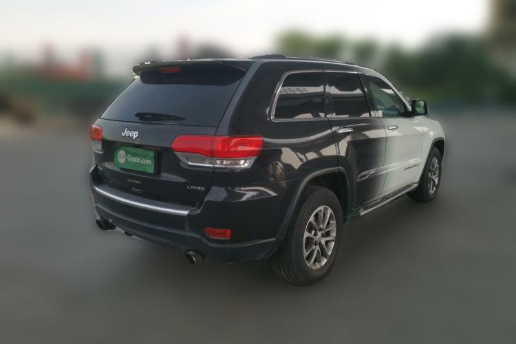 Used Jeep Grand Cherokee 2014 3.0L Comfort Navigation Edition Rear Right 45 Deg