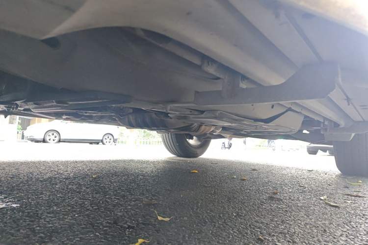 Used Jeep Grand Cherokee 2014 3.6L Elite Navigation Edition Chassis Front Left