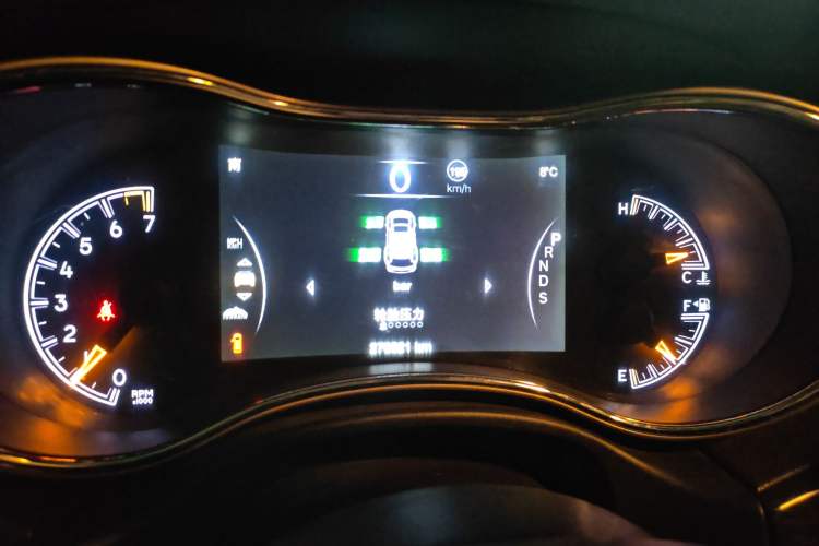 Used Jeep Grand Cherokee 2014 3.6L Comfort Navigation Edition Instrument Cluster
