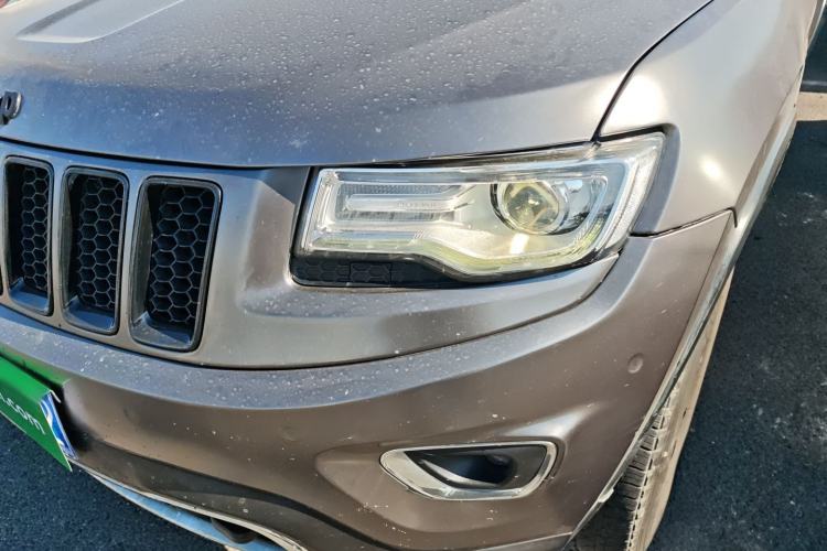 Used Jeep Grand Cherokee 2014 3.0L Comfort Navigation Edition Left Front Headlight