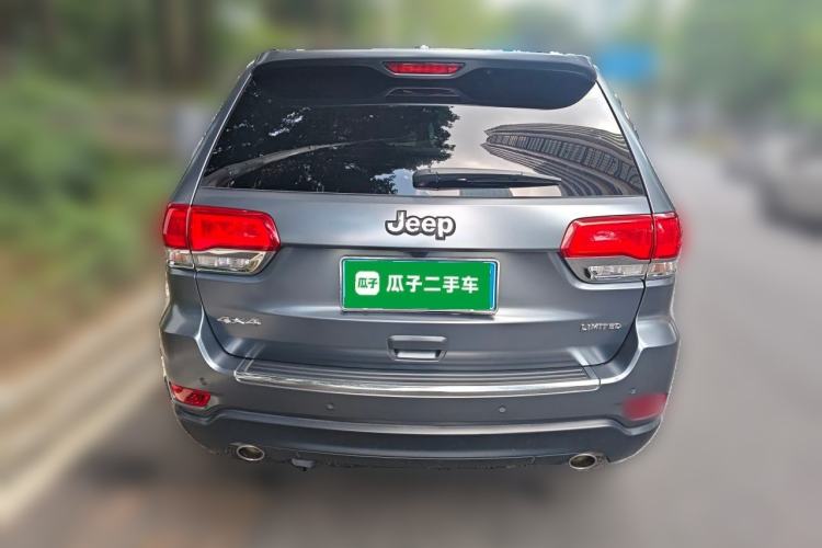 Used Jeep Grand Cherokee 2014 3.6L Elite Navigation Edition Rear
