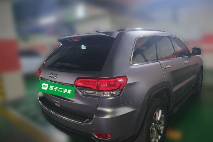 Used Jeep Grand Cherokee 2014 3.6L Elite Navigation Edition Rear Right 45 Deg