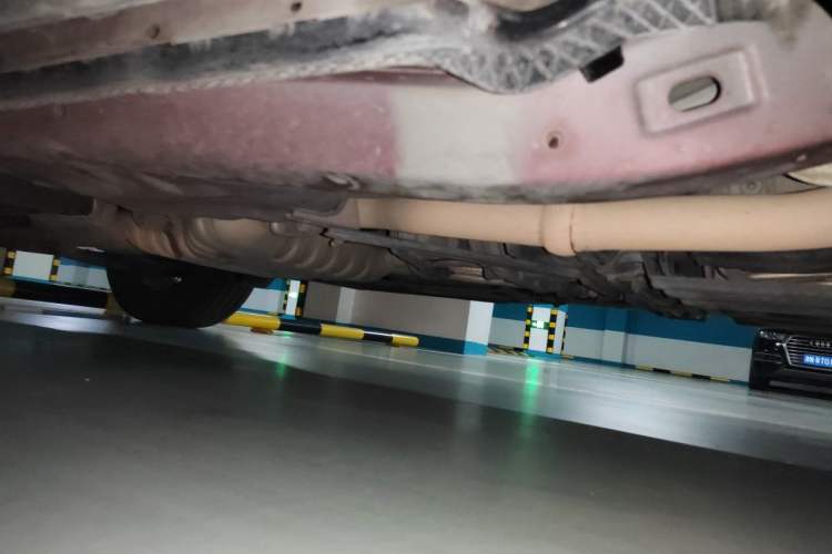 Used Jeep Grand Cherokee 2014 3.6L Elite Navigation Edition Chassis Front Right