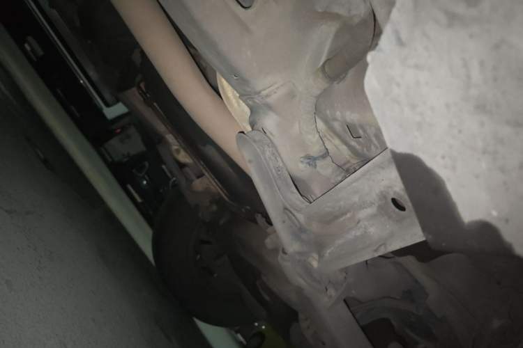 Used Jeep Grand Cherokee 2014 3.6L Elite Navigation Edition Chassis Front Right