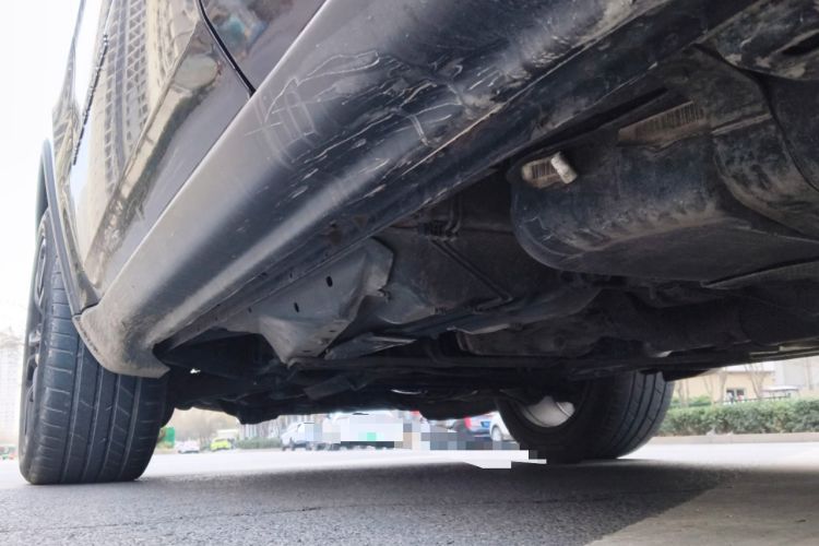 Used Jeep Grand Cherokee 2014 3.0TD Diesel Comfort Navigation Version Chassis Rear Left