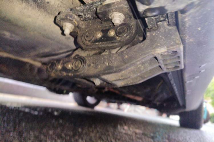 Used Jeep Grand Cherokee 2014 3.6L Elite Navigation Edition Chassis Rear Right