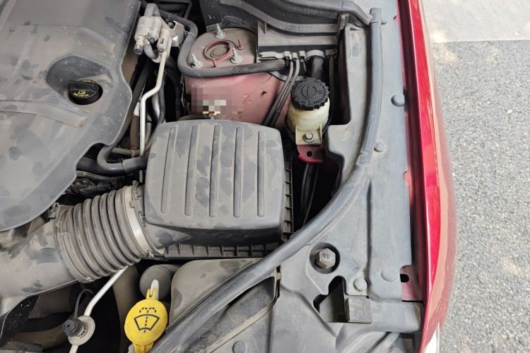 Used Jeep Grand Cherokee 2014 3.0L Comfort Navigation Edition Engine Bay Left