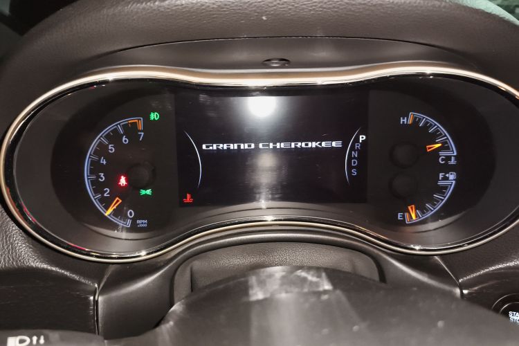 Used Jeep Grand Cherokee 2014 3.6L Elite Navigation Edition Instrument Cluster