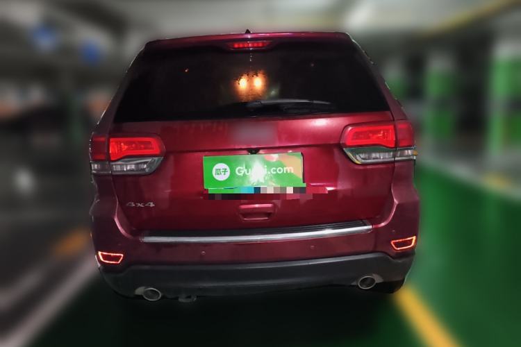 Used Jeep Grand Cherokee 2014 3.6L Elite Navigation Edition Rear