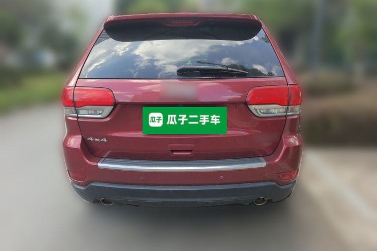 Used Jeep Grand Cherokee 2014 3.6L Elite Navigation Edition Rear