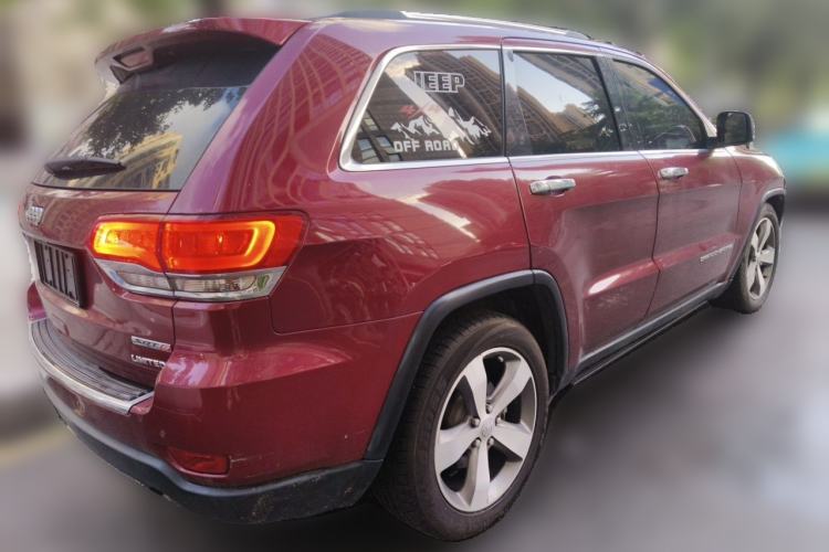 Used Jeep Grand Cherokee 2014 3.6L Elite Navigation Edition Rear Right 45 Deg