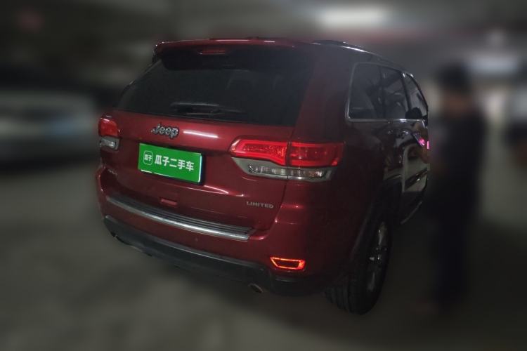 Used Jeep Grand Cherokee 2014 3.6L Elite Navigation Edition Rear Right 45 Deg