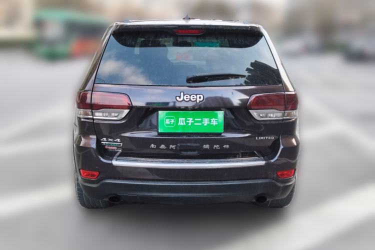 Used Jeep Grand Cherokee 2014 3.0TD Diesel Comfort Navigation Version Rear