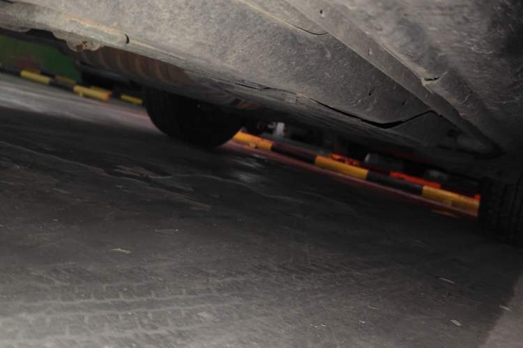 Used Jeep Grand Cherokee 2014 3.0L Comfort Navigation Edition Chassis Front Left